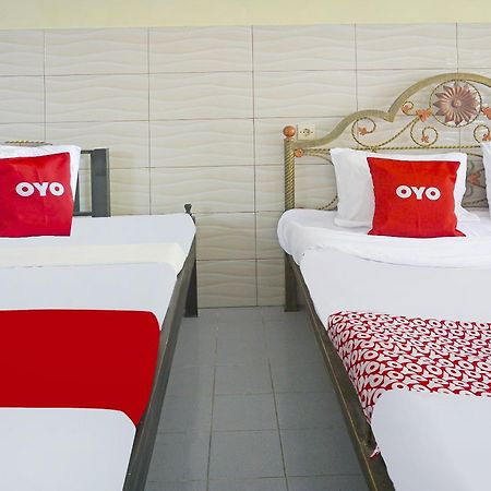 Putih Mulia Homestay Syariah Lumajang Dış mekan fotoğraf