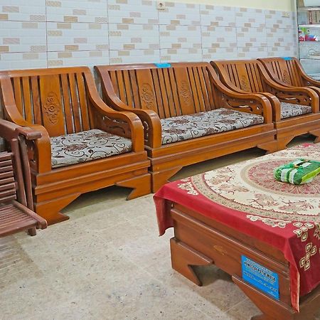 Putih Mulia Homestay Syariah Lumajang Dış mekan fotoğraf